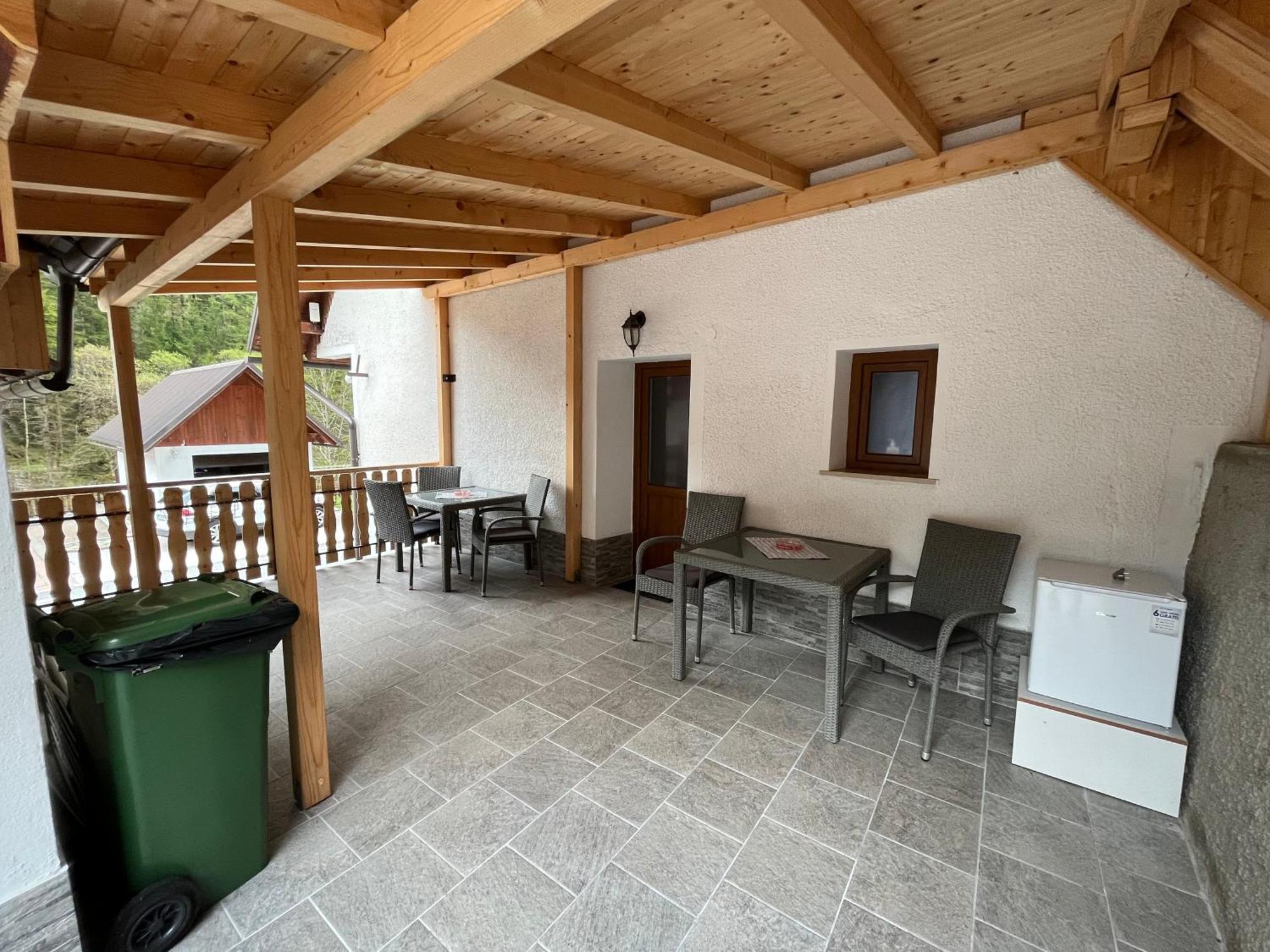 Apartmaji In Sobe Cuder Soča Екстериор снимка